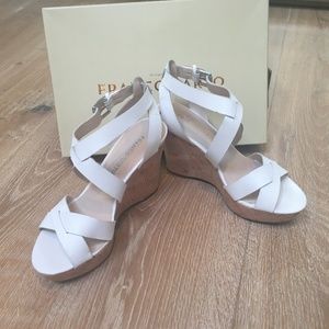 white wedges